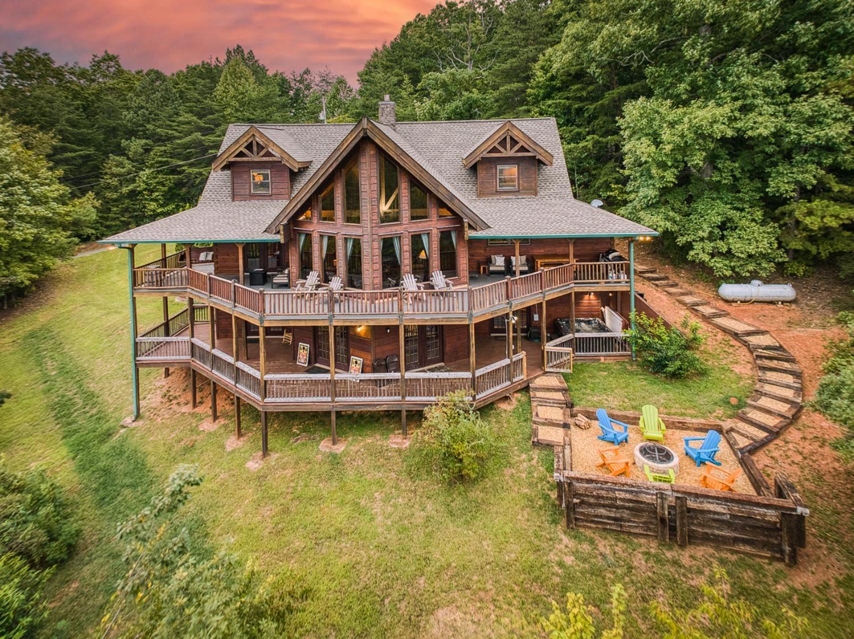 Sky High Lodge By Bk Stays. Large Cabin. Amazing Views. Game Room. Jacuzzi. Six Bedrooms. Sleeps 12 Blue Ridge Esterno foto