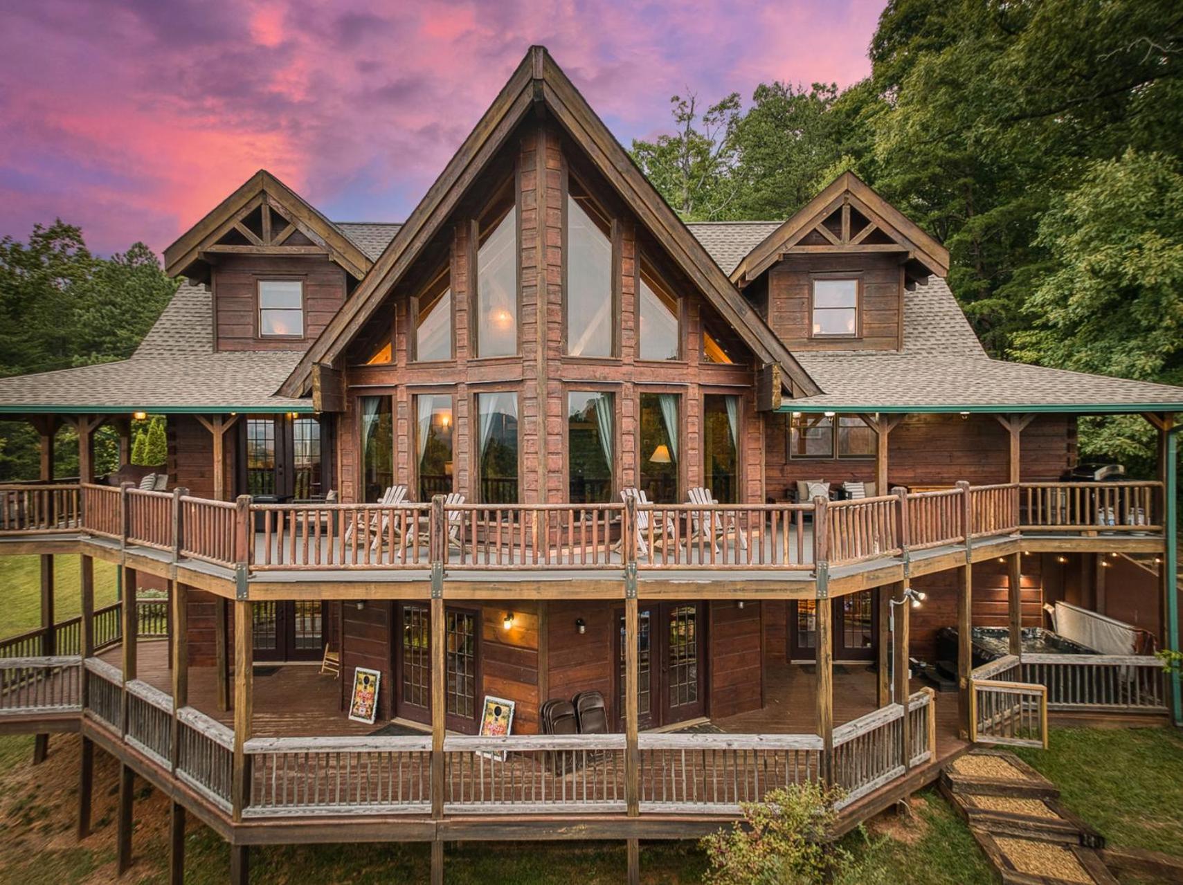 Sky High Lodge By Bk Stays. Large Cabin. Amazing Views. Game Room. Jacuzzi. Six Bedrooms. Sleeps 12 Blue Ridge Esterno foto